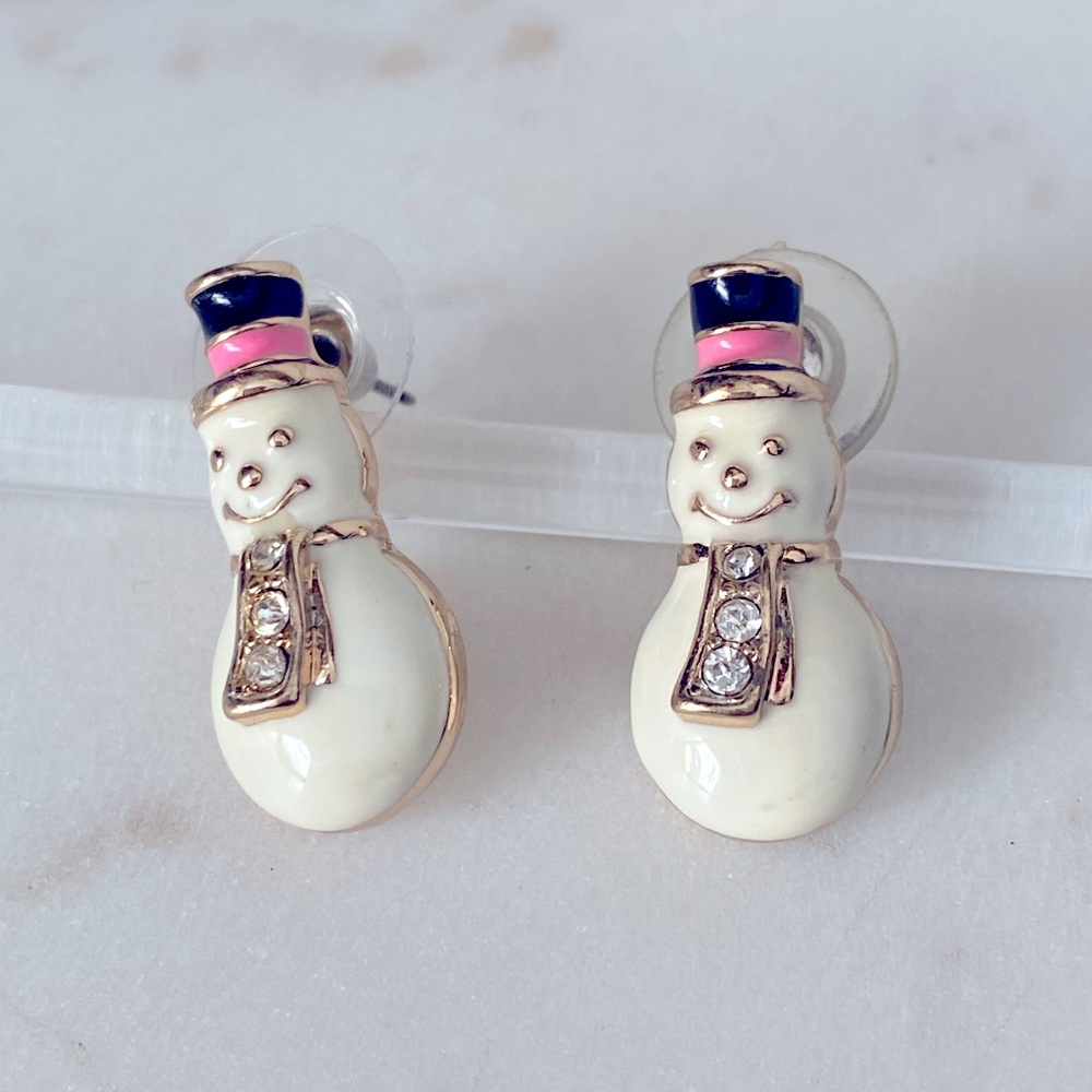 Cute Betsy Johnson Snowman Pierced Stud Earrings
